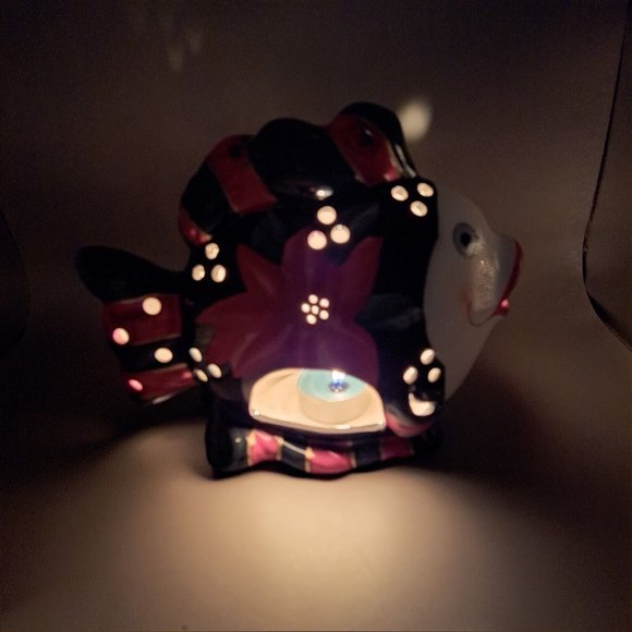 Apple Tree Designs Christmas Poinsettia Fish Tea Light Or Votive Candle Holder - Picture 8 of 10